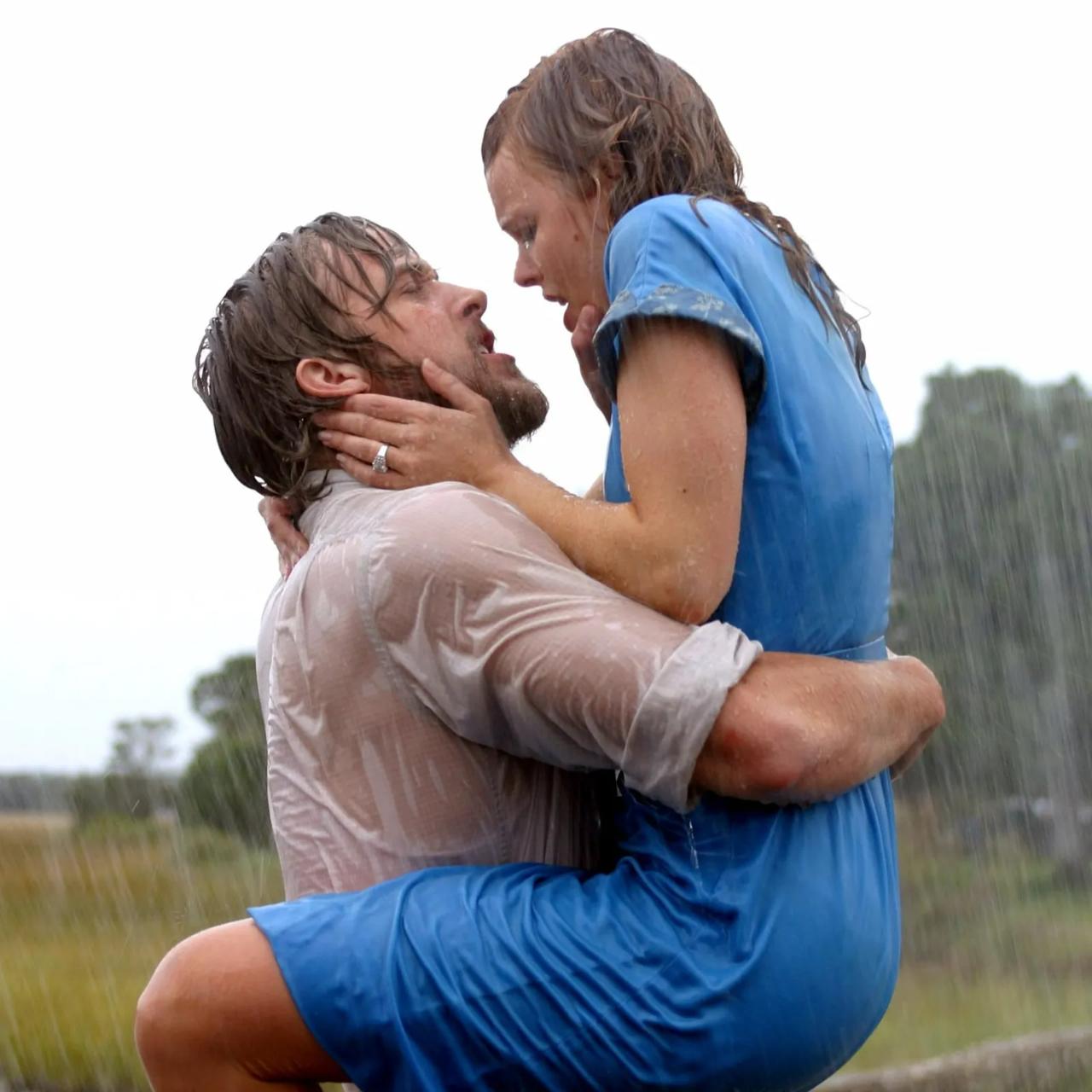 The Notebook
The Notebook is perhaps one of the first iconic movies that comes to mind when you think of rainy day romance. In a powerful scene, Allie (Rachel McAdams) confronts Noah (Ryan Gosling) about why he didn't write to her for seven years However, Noah reveals that he wrote to her every day for a year, insisting that their love is still alive. The passionate kiss that follows says it all