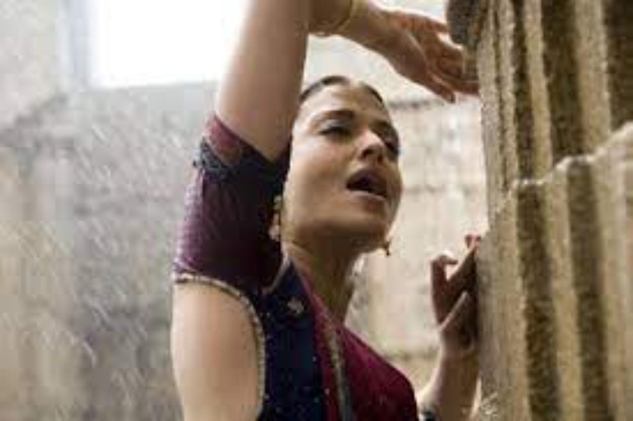 The track ‘Barso Re Megha' features Aishwarya Rai dancing and enjoying the rain