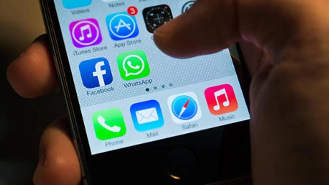 You can now transfer WhatsApp chat history between devices on the same operating system: Mark Zuckerberg
