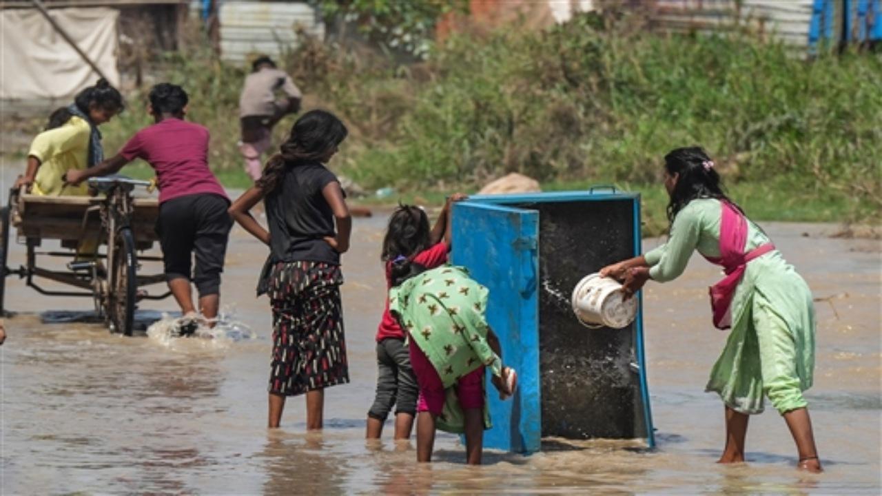 According to the Central Water Commission, the water level at the Old Railway Bridge (ORB) stood at 205.4 metres at 12 noon.