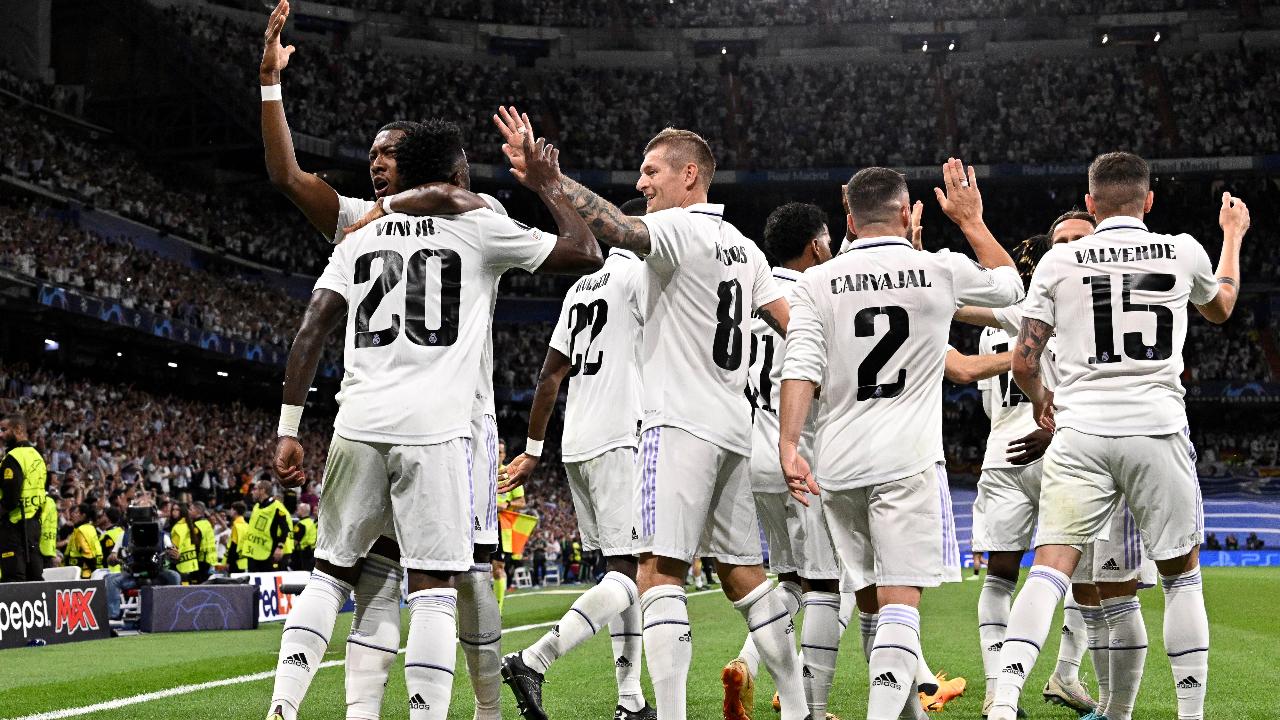 Real Madrid
Real Madrid has claimed the Champions League trophy 14 times, placing them on the top of this list. They won the title in 1956, 1957, 1958, 1959, 1960, 1966, 1998, 2000, 2002, 2014, 2016, 2017, 2018 and 2022. Their latest win came by defeating Liverpool in the final.