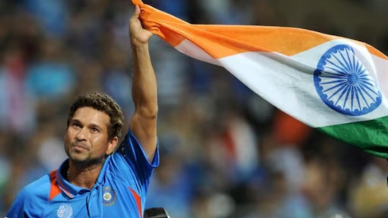 1. Sachin Tendulkar - India
This is just one of the several crucial records that legendary batter Sachin Tendulkar holds. He is the highest ICC World Cup run-scorer with 2278 runs. He also has six centuries and 15 half centuries to his name. He was a part of the 2011 Indian World Cup winning team, which was also the last edition of the tournament that Tendulkar featured in.