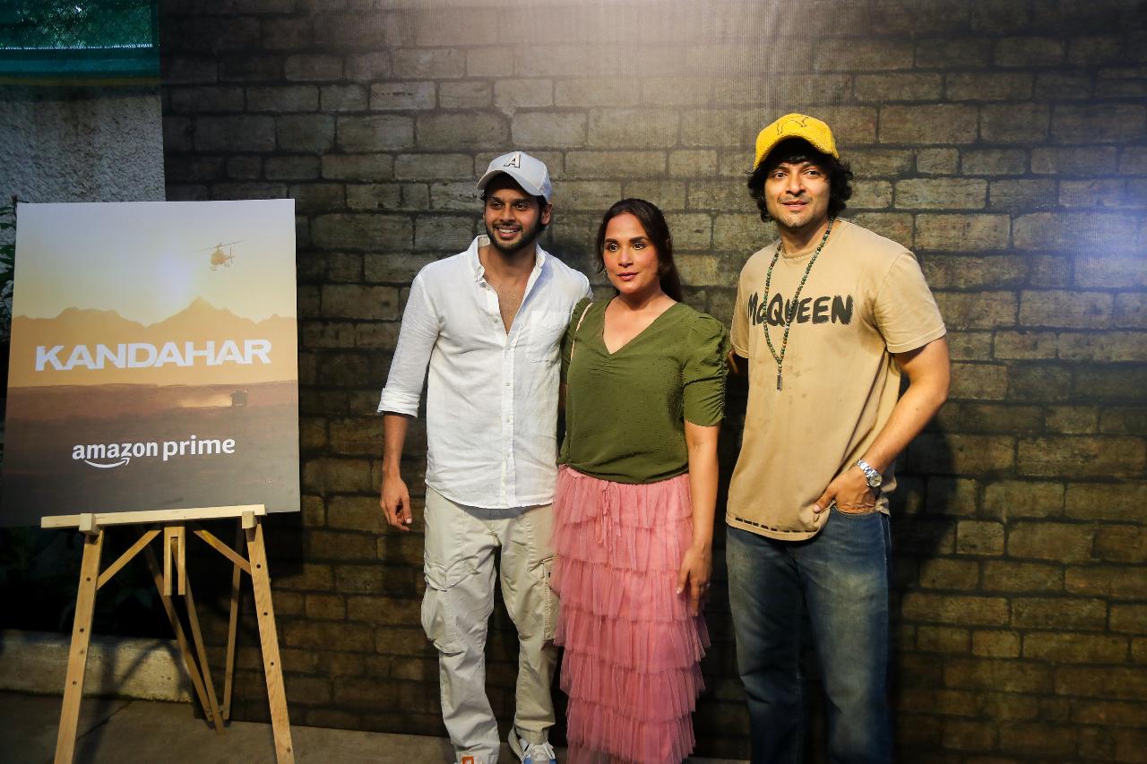 He was joined by his wife Richa Chadha for the special screening, as well as Bhagyashree’s son ‘Nikamma’ actor Abhimanyu Dassani