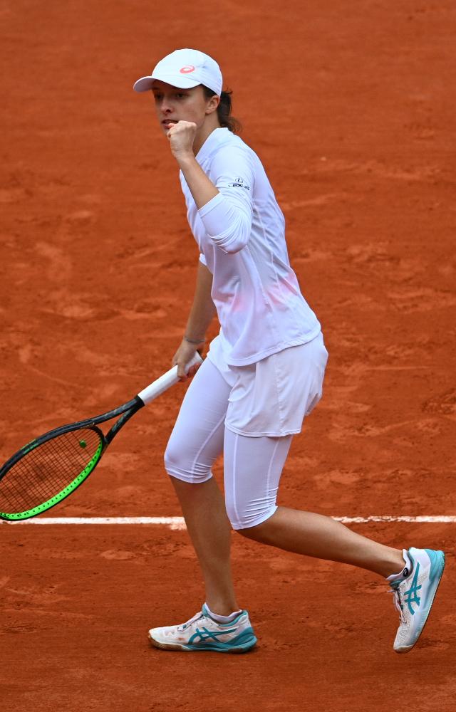Iga Swiatek won the final, defeating Sofia Kenin 6-4, 6-1.