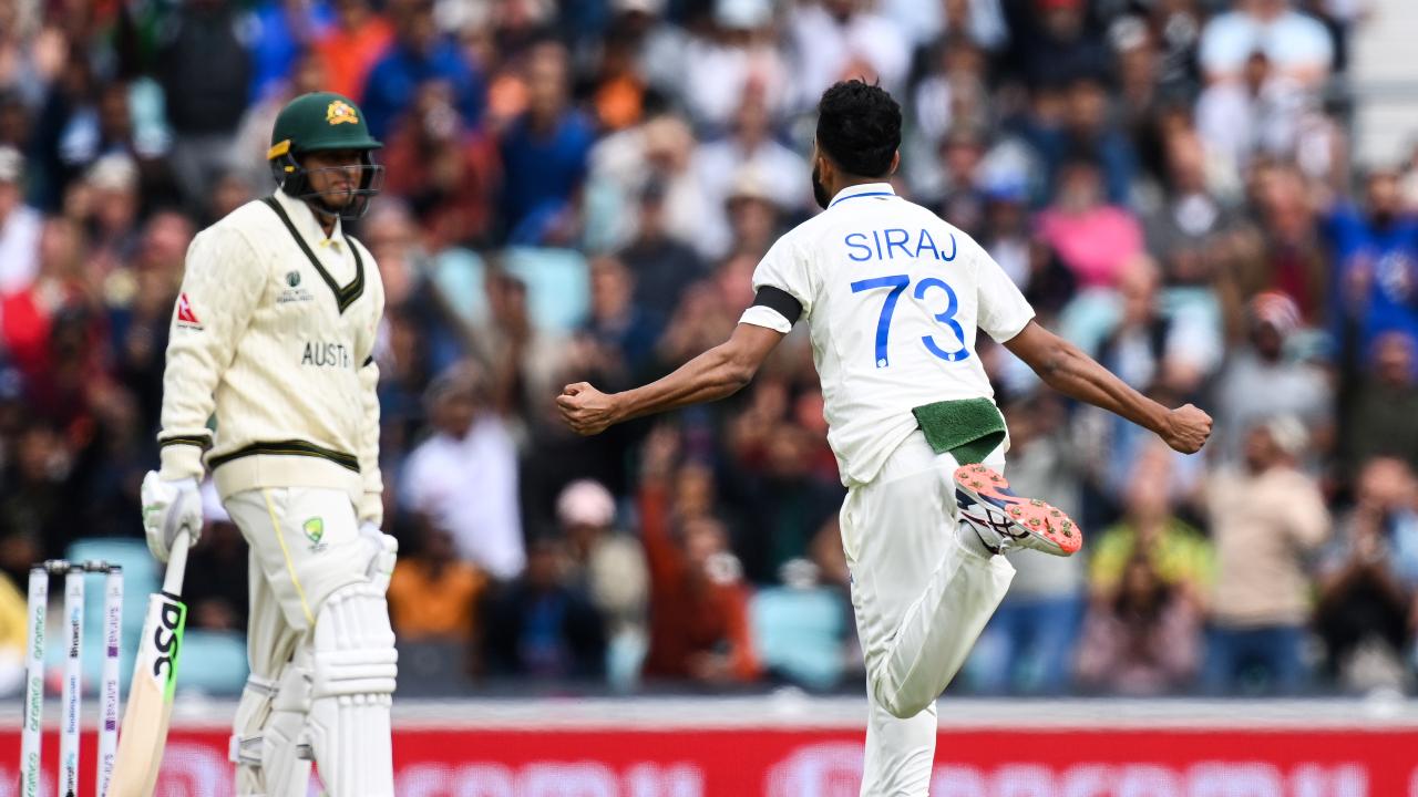Mohammed Siraj took the first wicket in the fourth over, dismissing Usman Khawaja for a duck whereas Shardul Thakur took the second wicket, dismissing David Warner for 43 in the 22nd over. The third wicket came in the 25th over with Mohammed Shami dismissing Marnus Labuschagne for 26.