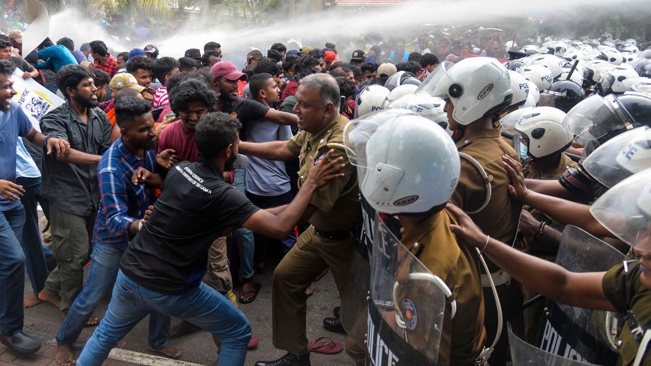 Protesters and police confront each other amid the protest. Protesters have been demanding release of student leaders, and opposing the privatization of education and health.