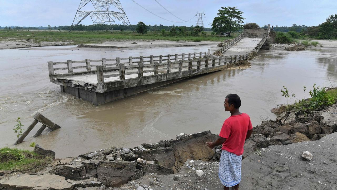 In the last 24 hours, the flood waters washed away 222 animals in the Nalbari district, damaged 1290 houses in Nalbari and Tamulpur districts, breached 3 embankments, damaged 7 embankments, 50 roads, 3 bridges, several Anganwadi centres, agri bundh, culverts, and irrigation canals.