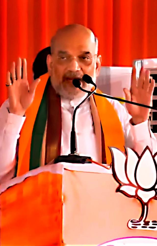 He said that the previous UPA government was involved in 'scams' worth Rs 12 lakh crore