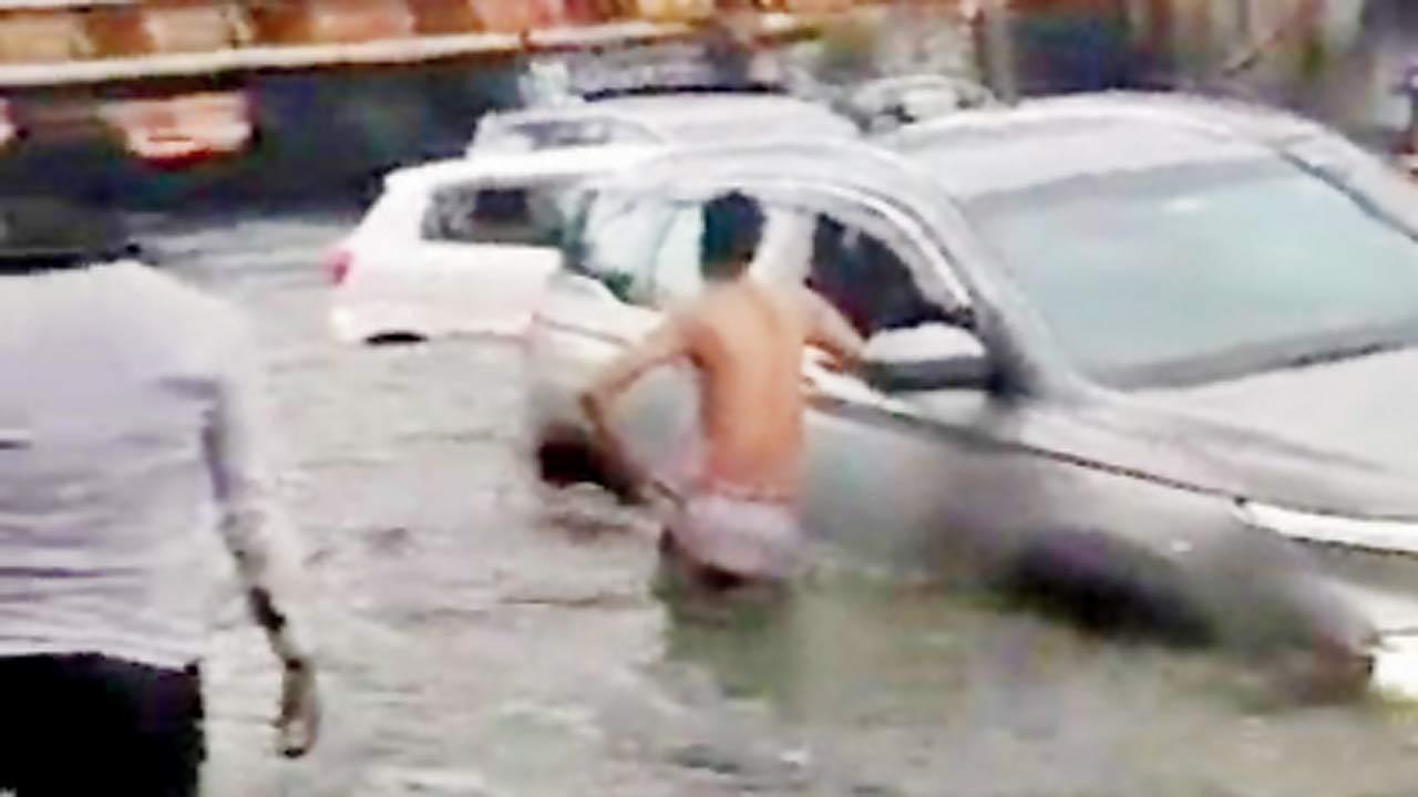 Mumbai can’t escape flooding; live with it, says Former civic chief