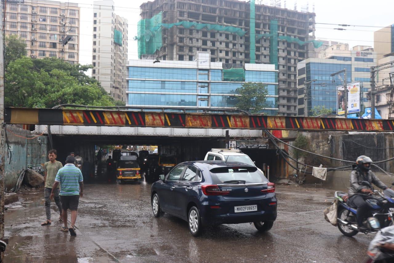 Heavy rains affected vehicular movement on some roads in the city. Water-logging in areas like Malad and Andheri slowed down the traffic further
