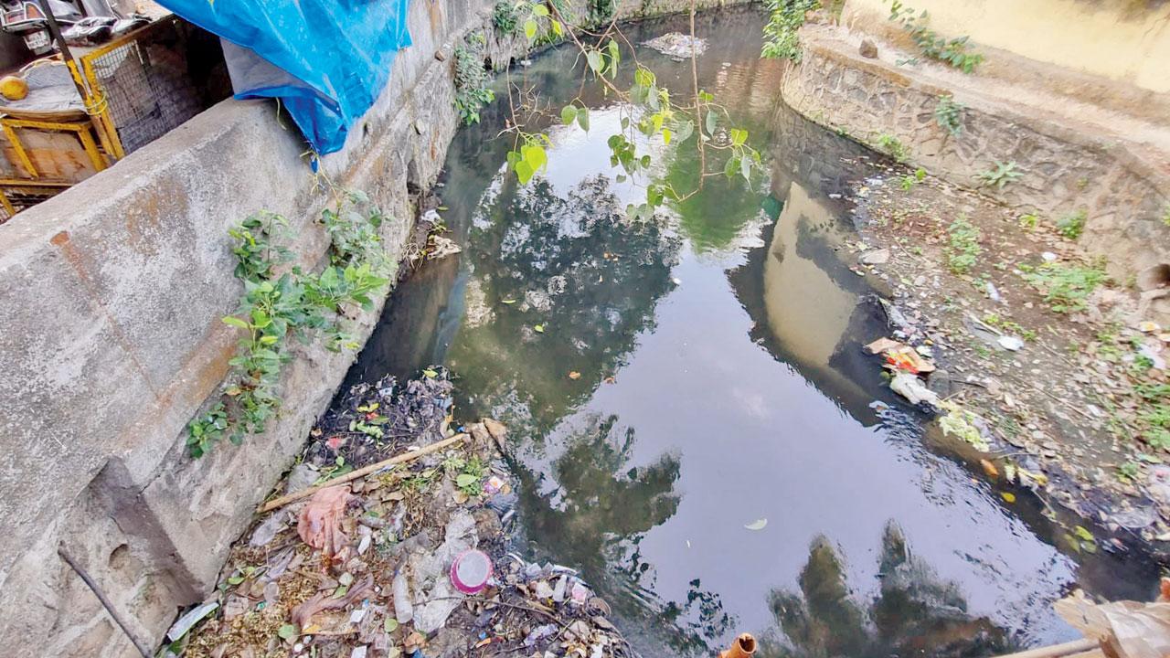 Krishna Nagar nullah near Marol Municipal Market