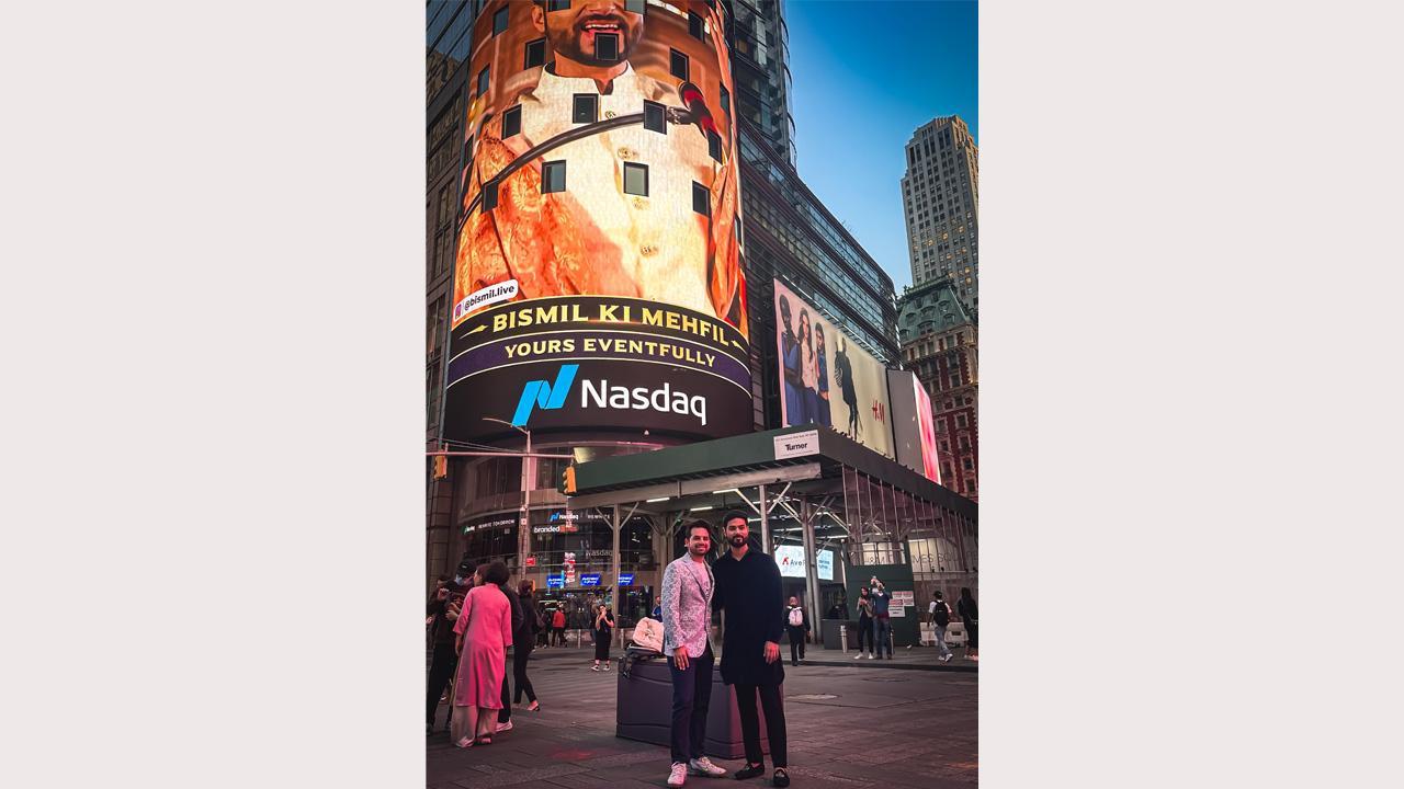 Indian Sufi Artist ‘Bismil ki Mehfil’ got featured on the Times Square Billboard