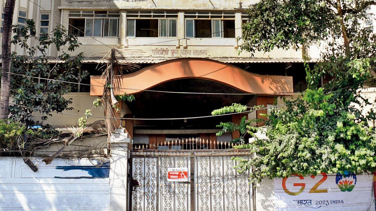 Savitribai Phule Mahila Chhatralaya was closed two days after the alleged rape and murder of an inmate. PIC/SAMEER MARKANDE