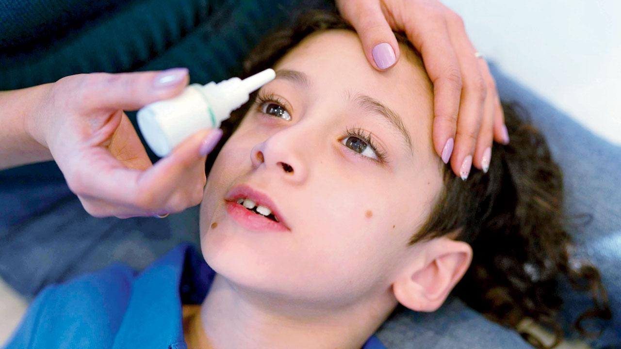 Eye drops may slow nearsightedness in kids