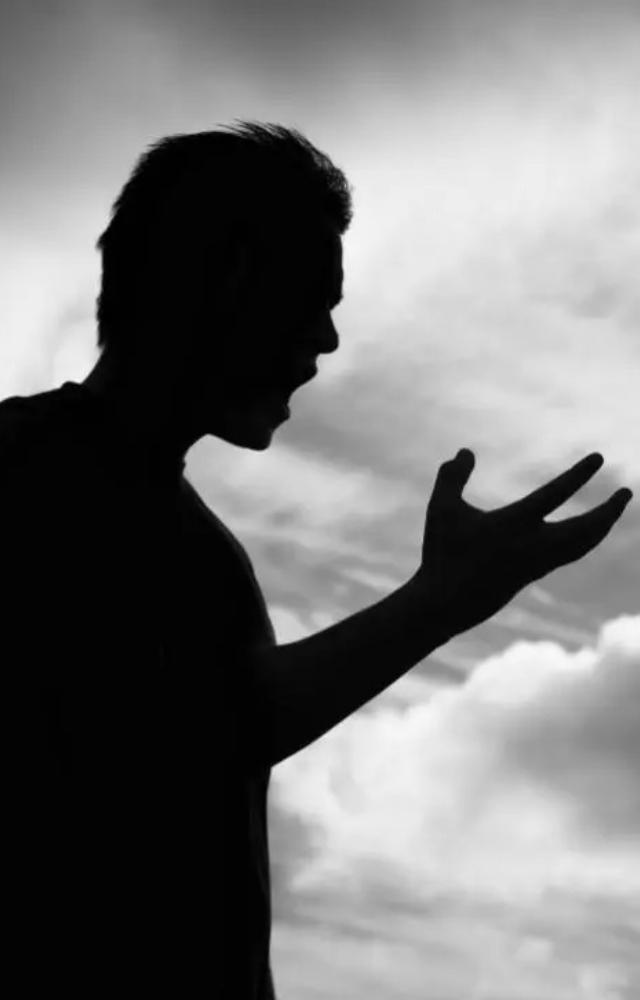 5 tips to recognise gaslighting