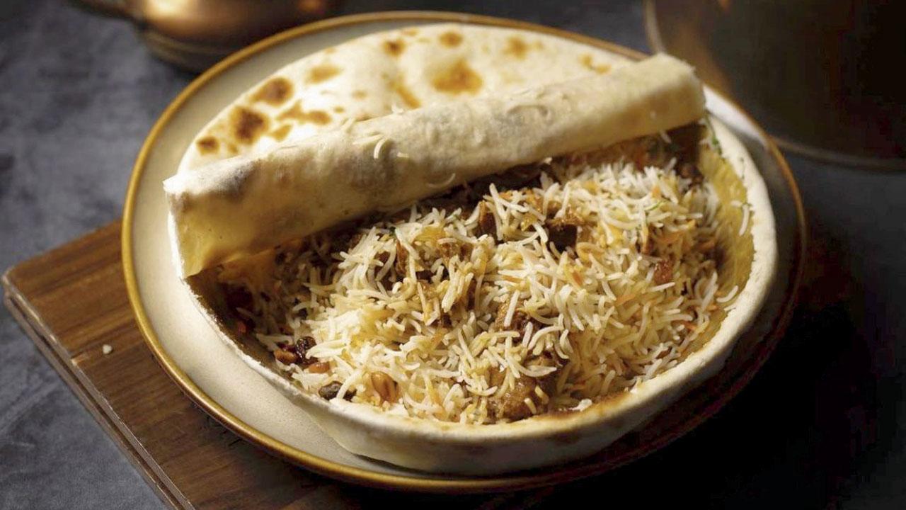 Safed gosht ki biryani is a family recipe of Chef Haseen Qureshi’s home which was prepared during festivals