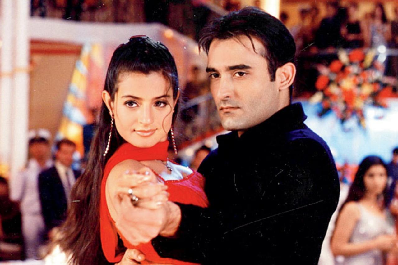 Humraaz
Akshaye Khanna seen in the negative role, 'Humraaz' is based on love, action and Romance. Actor Bobby Deol plays rich businessman and Ameesha Patel's husband in the film. The movie is available on several OTT platforms