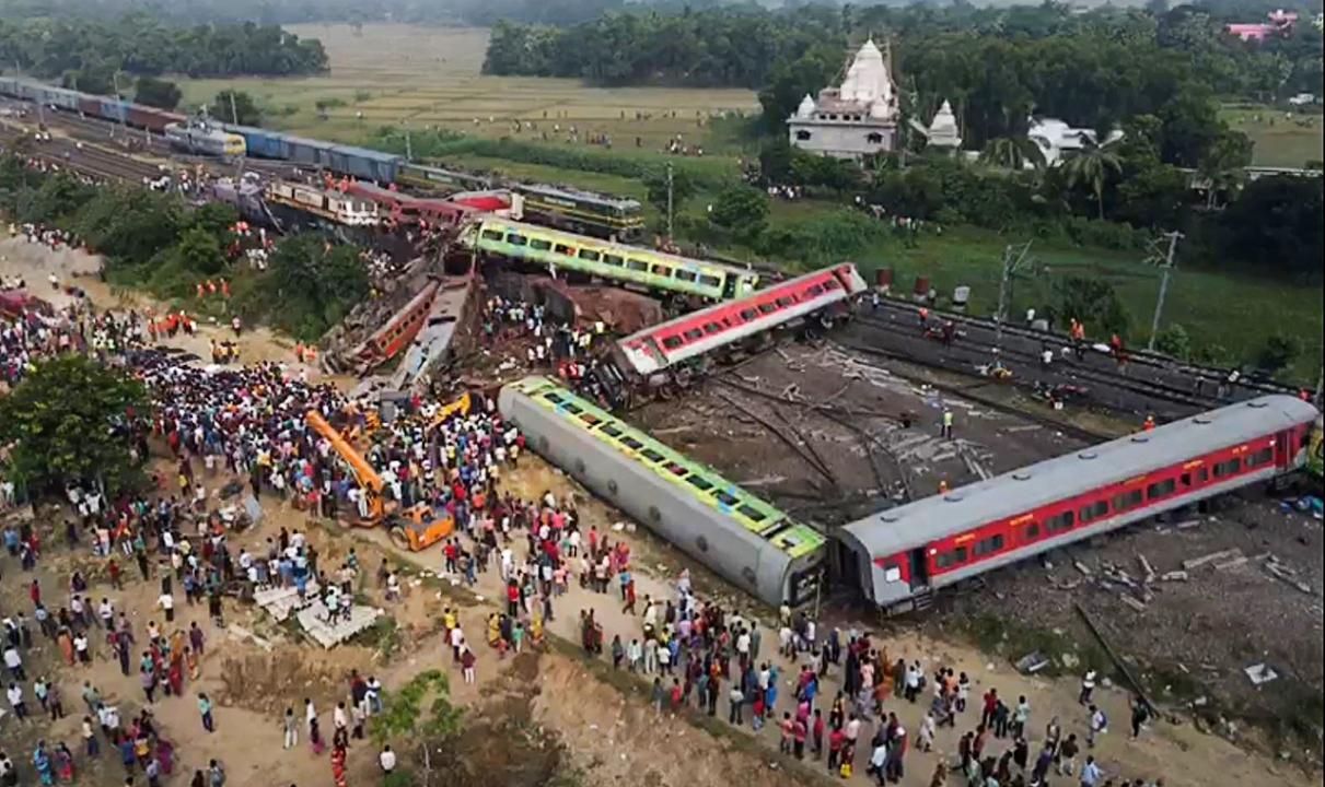 Odisha train accident LIVE: Anguished by terrible train disaster, says Sonia
