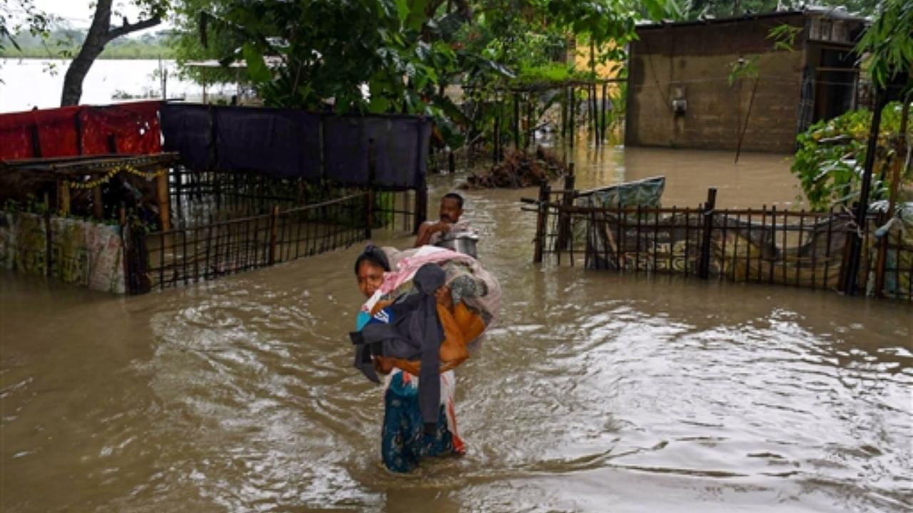 Bajali sub-division has been the worst hit with over 2.60 lakh people affected. More than 14,000 people are taking shelter in 83 relief camps in seven districts, while another 79 relief distribution centres are also functional
 