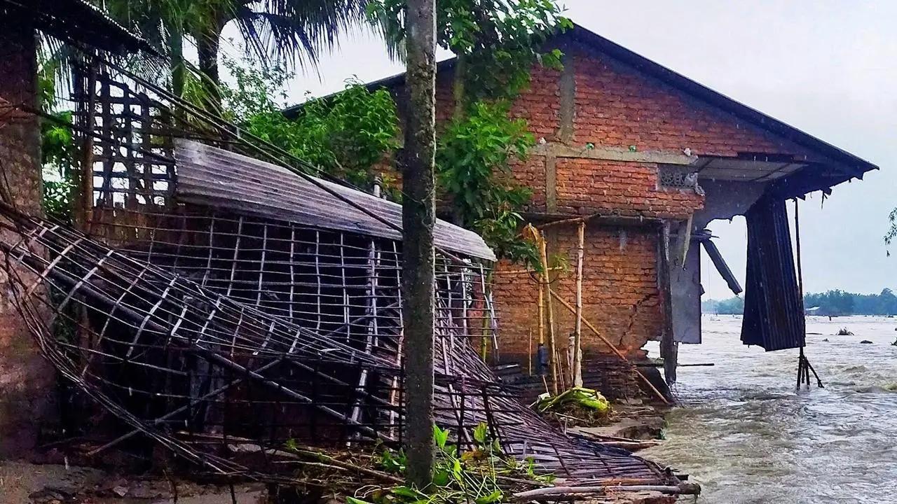 Assam flood woes: Nearly 2.61 lakh people in 196 villages of Bajali affected
