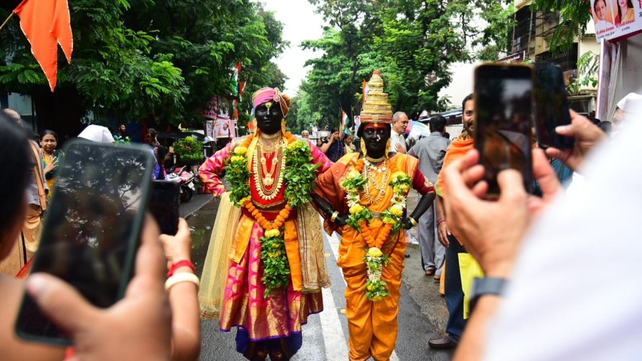 IN PHOTOS: Mumbai celebrates Ashadhi Ekadashi