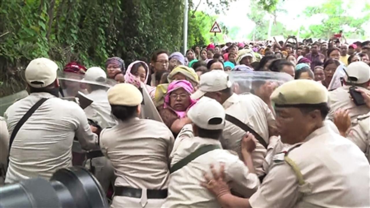 The Congress leader, who was on a two-day visit to the ethnic strife-torn northeastern state from Thursday, came back to the Imphal airport from Bishnupru and boarded the helicopter, the sources said.
 