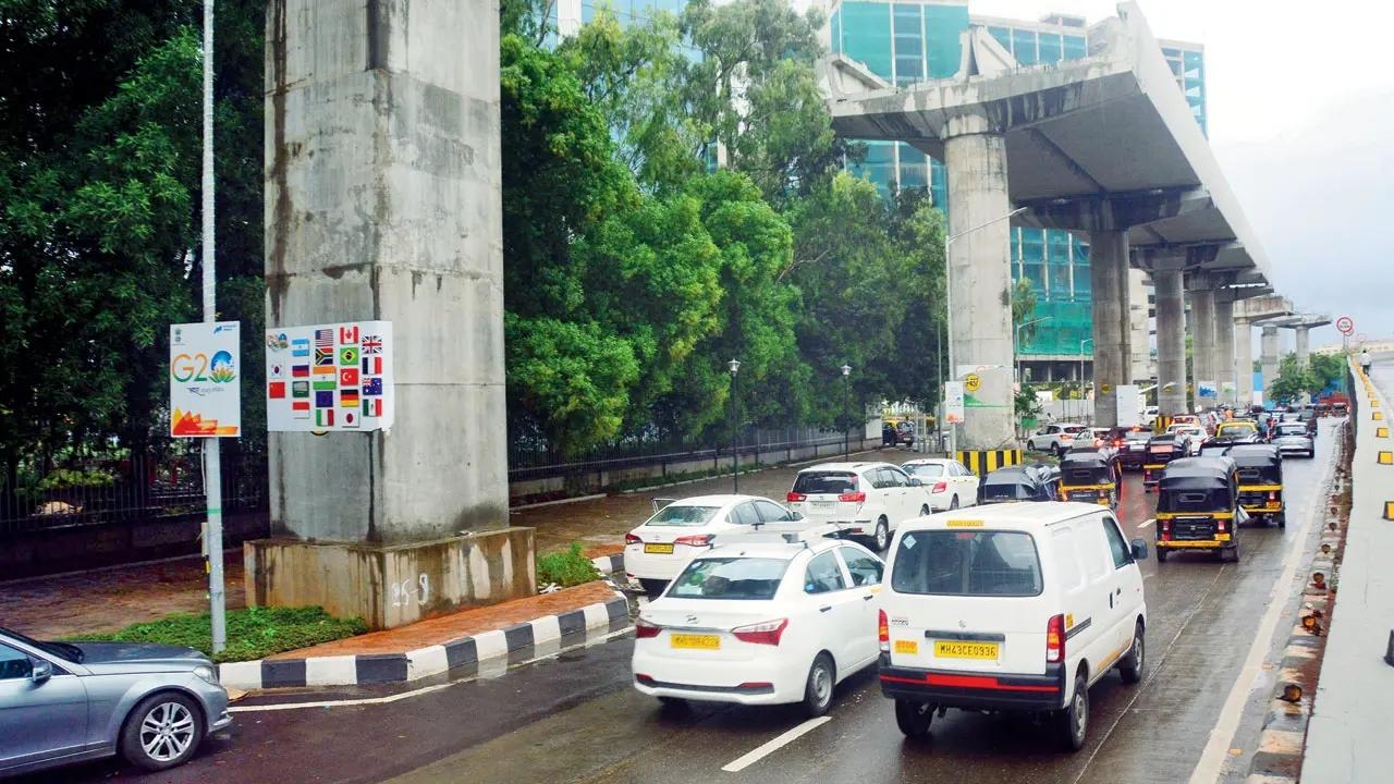 The barricades have been removed from key locations such as Eastern Express Highway (EEH), Western Express Highway (WEH), Bandra Kurla Complex (BKC), SV Road, VN Purv Marg (Chembur Naka), New Link Road, Gulmohar Road, MG Road, Ghodbunder Road, Kapur Bawadi, Balkum, Dahisar, Mira Road, Bhayander, Thane, Teen Hath Naka, JVLR, Infinity Mall, Powai, Kanjur Marg, and Mankhurd along the under-construction Metro lines
 