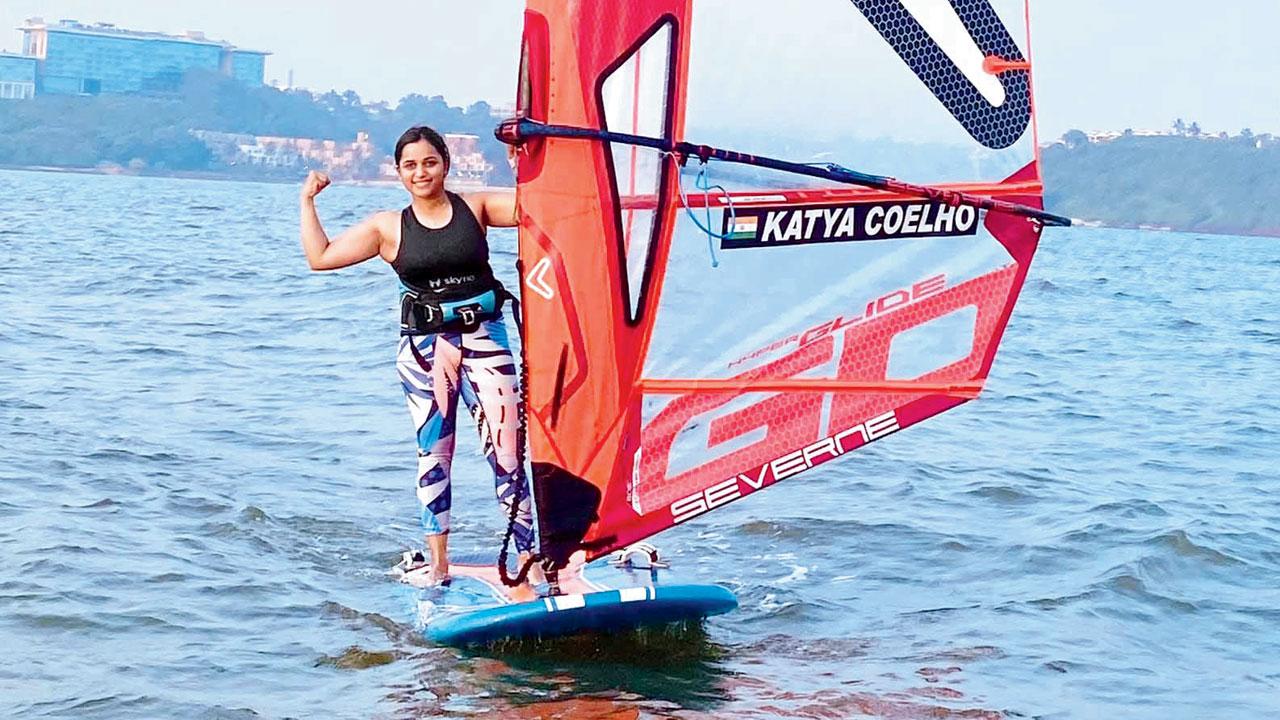 Katya Coelho sails in Hawaii Beach, Goa