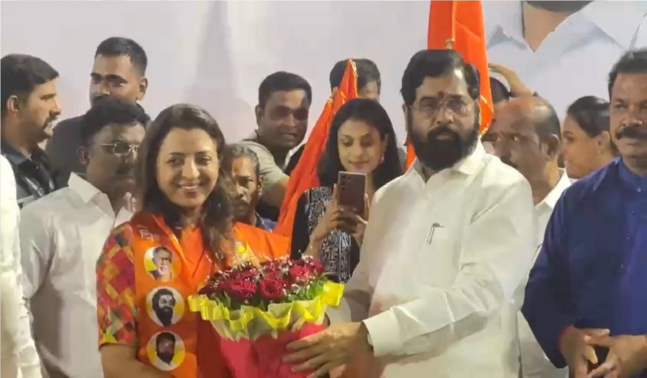 Hours before Kayande joined Shiv Sena, the Thackeray-led faction removed her as the spokesperson for 