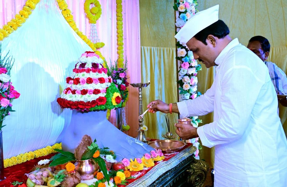 In Photos: Ganeshotsav Mandal performs Padya Pujan of Lalbaugcha Raja in Mumbai