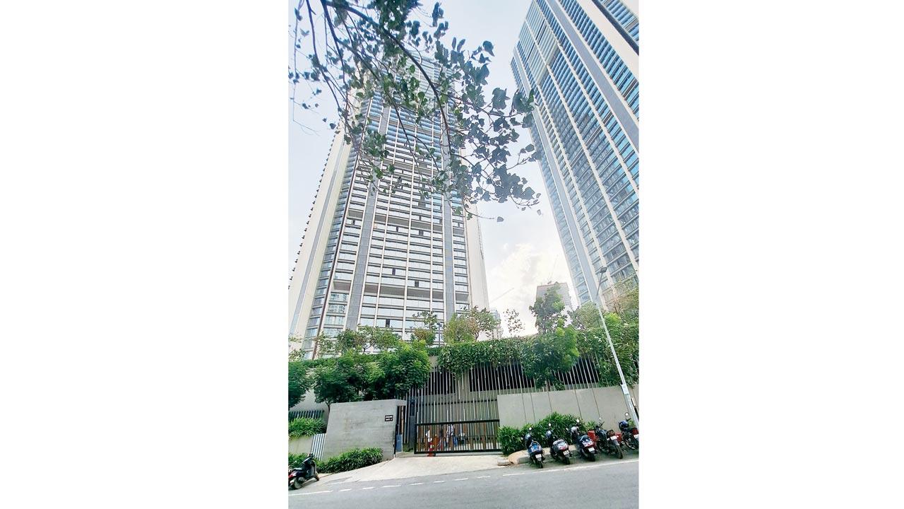 Oberoi Esquire in Goregaon East where the accused couple live
