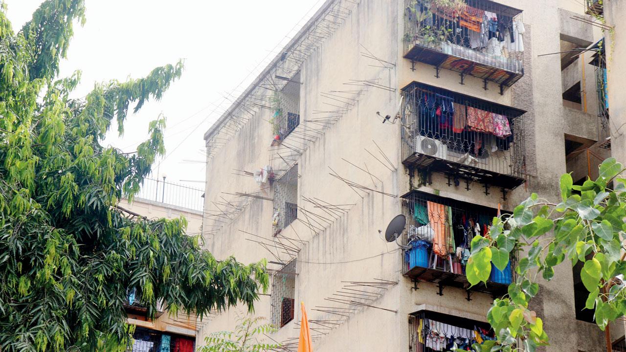 A building in Andheri East that is allegedly being illegally occupied. Pic/Anurag Ahire