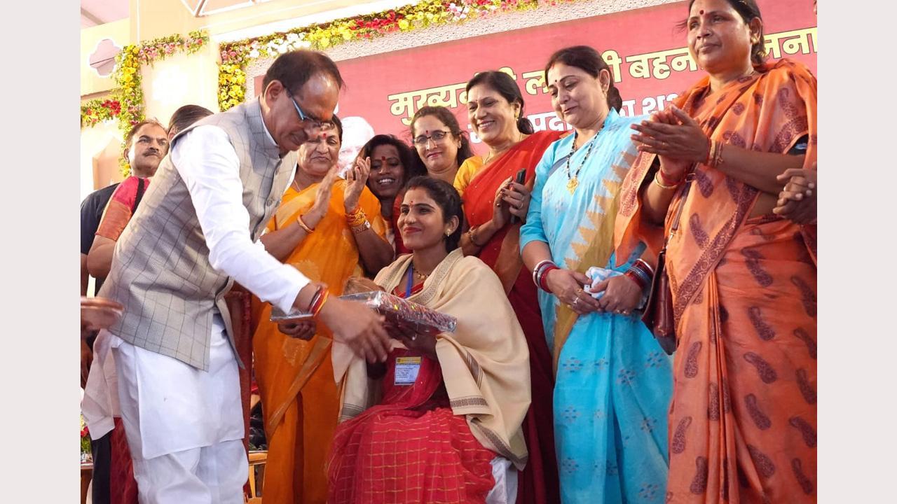 98.5 percent payments successfully made in Mukhyamantri Ladli Bahna Yojana