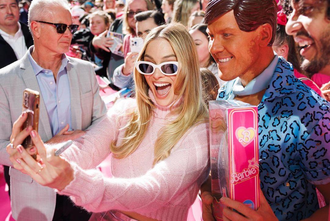 The enchanting Margot Robbie brings Barbie's magic to life.