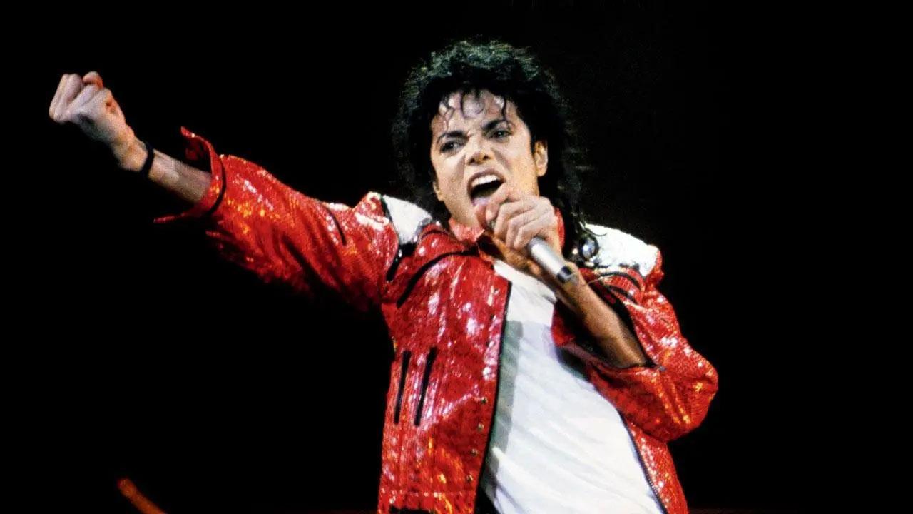 Michael Jackson's Neverland statues back up for sale