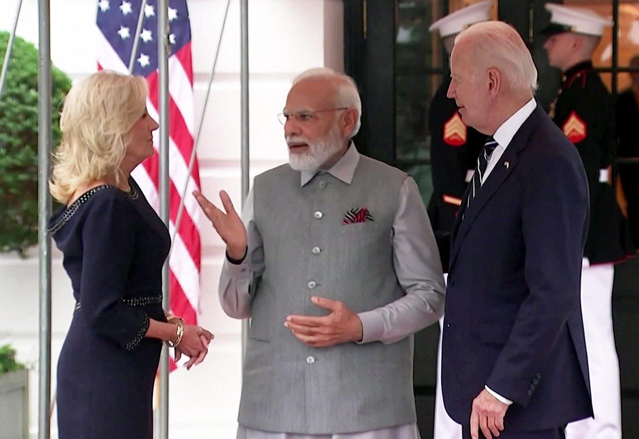 PM Modi was received in the South Portico of the White House by Presiden Biden and the first lady. The two exchanged pleasantries and posed for photos