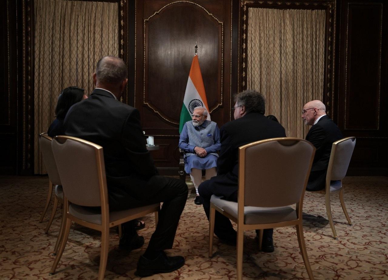 Prime Minister Modi also met with the Think Tanks group