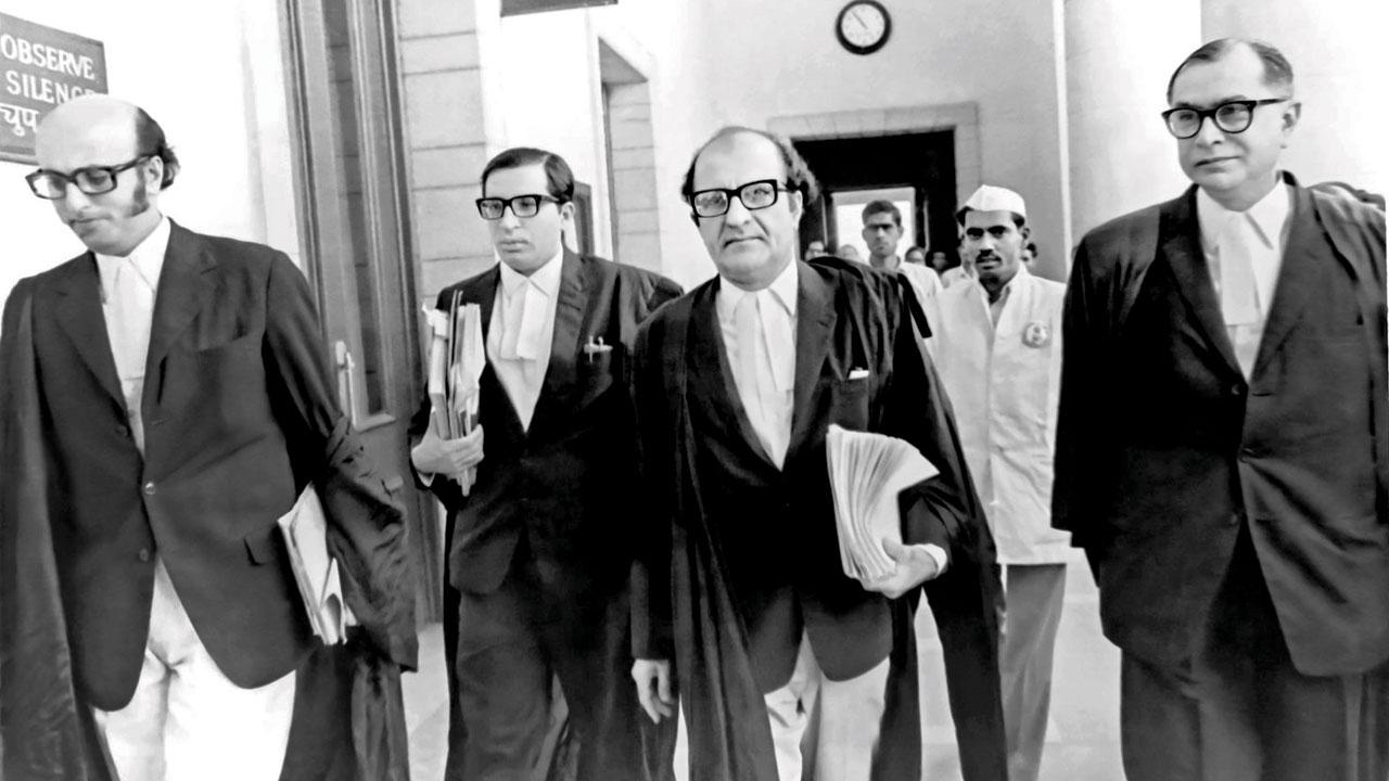 (From left) Ravinder Narain, Tehmtan R Andhyarujina, Nani Palkhivala and Jim Dadachanji in the Supreme Court in 1973