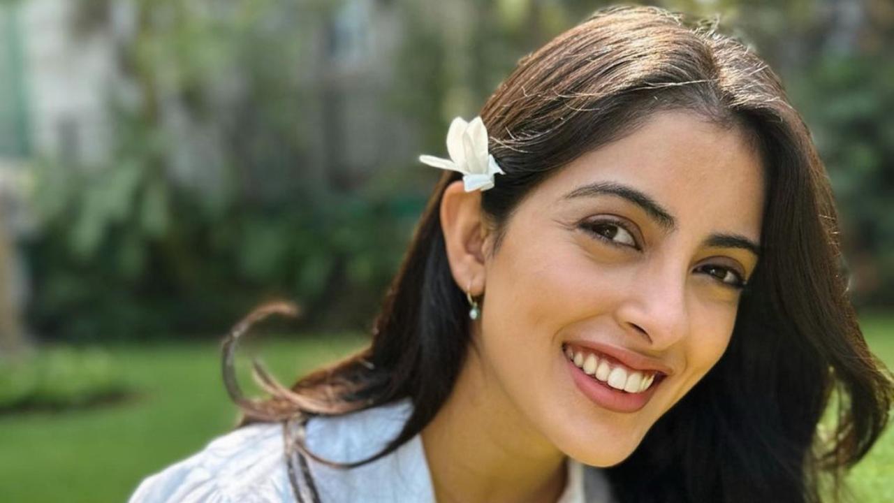 Navya Nanda divulges, brother Agastya brews tea, while she manages household finance 