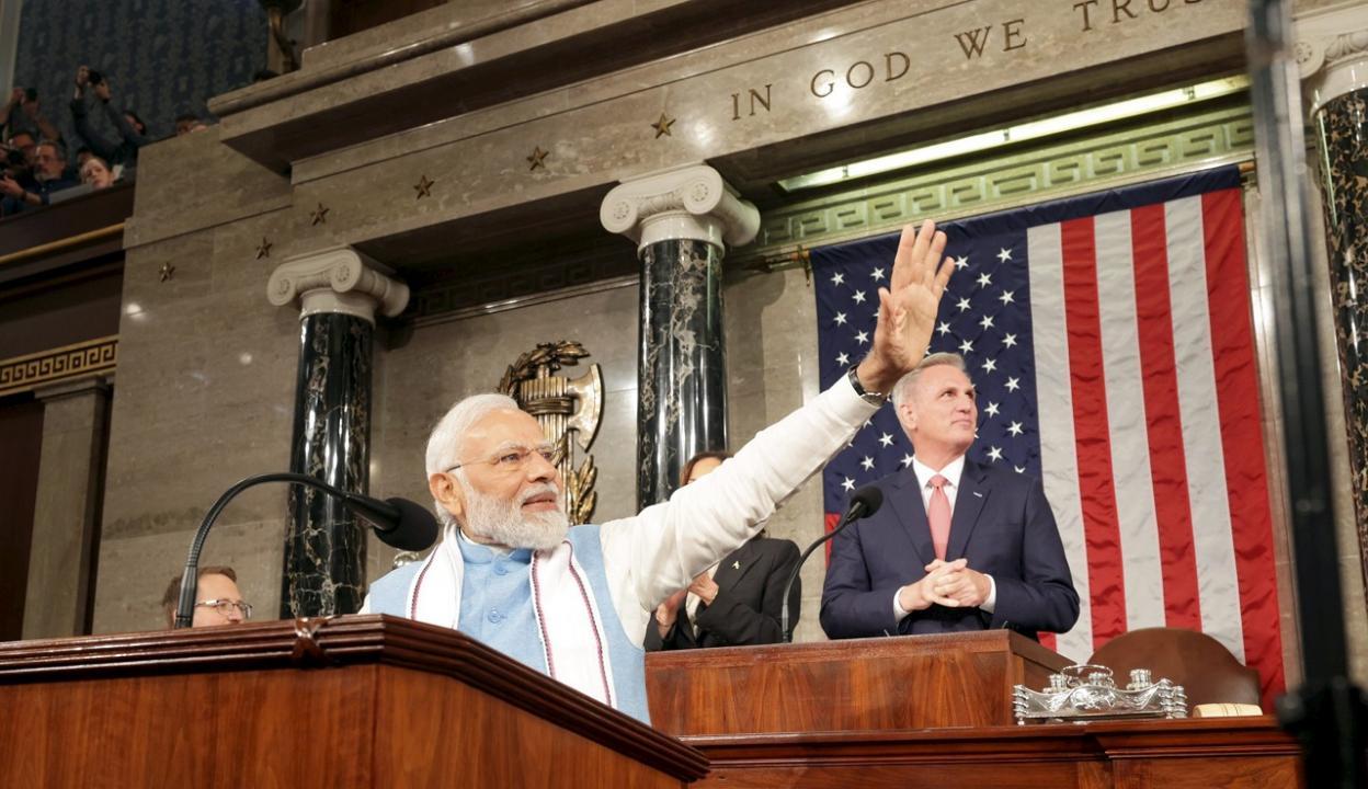 In Photos: US lawmakers applaud PM Modi's address to Joint Meeting of Congress