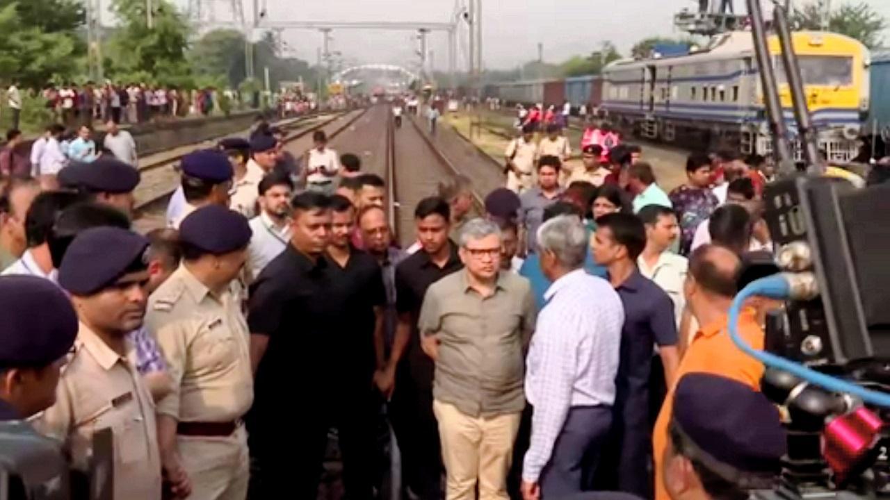 Have ordered high-level probe to determine cause of derailment: Railway Minister Ashwini Vaishnaw
