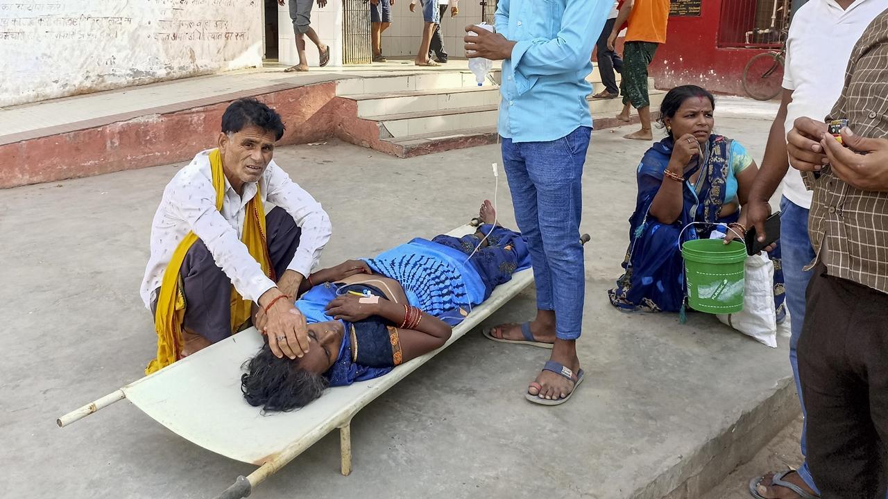 In Photos: Amid heat wave, 50 die in 3 days at UP hospital