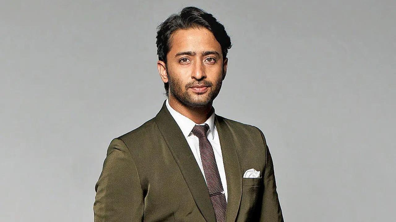 Shaheer says that Hina and he trust director Aditya Datt so they aren't worried about how they are looking and just concentrate on giving their best. Hina adds that she considers Datt as her lucky director.