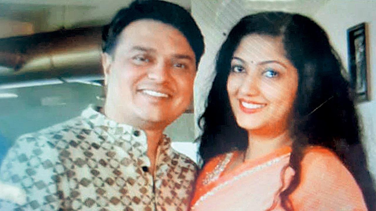 Shivangi Mehta (right) and her husband Ashesh Kumar Shailesh Mehta