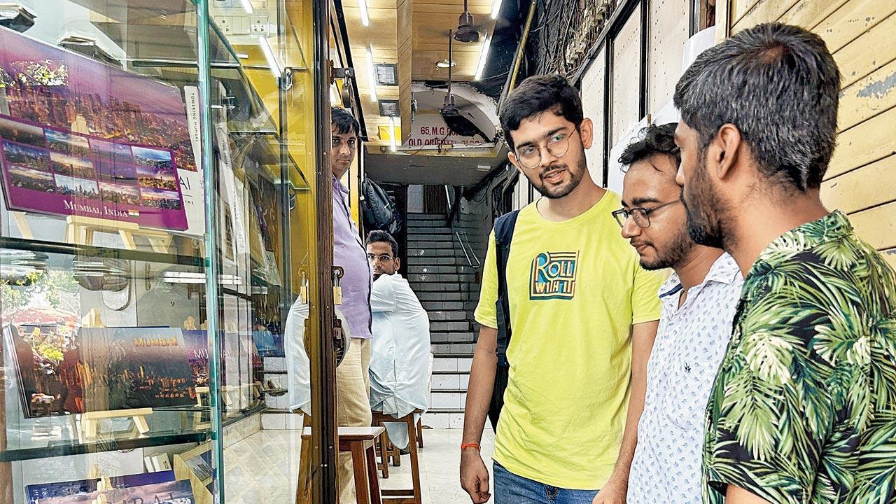 Sanjog Mhatre (extreme right) interacts with students who have been following his work closely