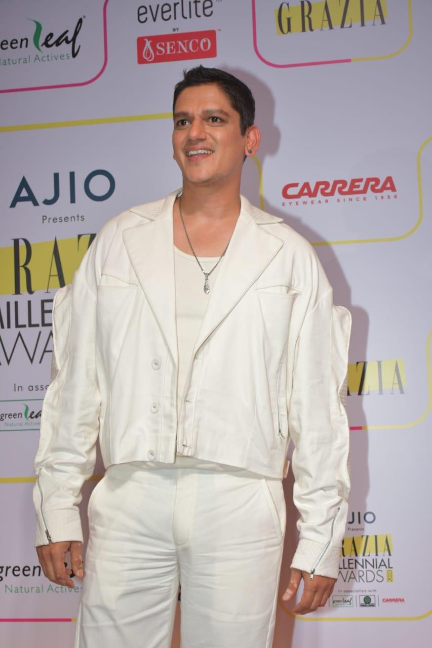 Dressed to perfection, Vijay chose a monochromatic white outfit that exuded a sense of effortless charm and modernity. The ensemble consisted of crisp white pants, exuding a refined and tailored look. The white inner added a touch of sophistication, enhancing the overall elegance of his attire.