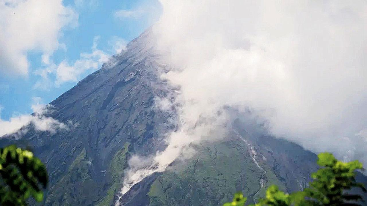 Philippine villagers near volcano told to evacuate