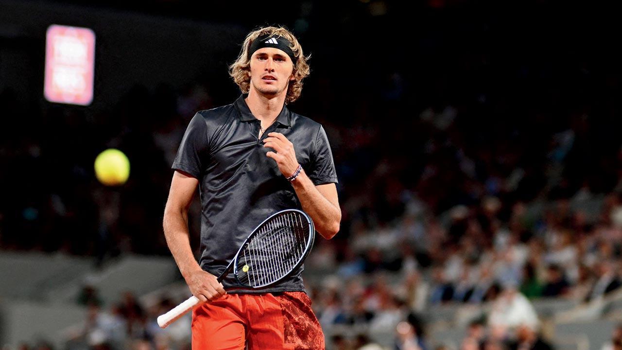 Zverev makes happy return to court of pain