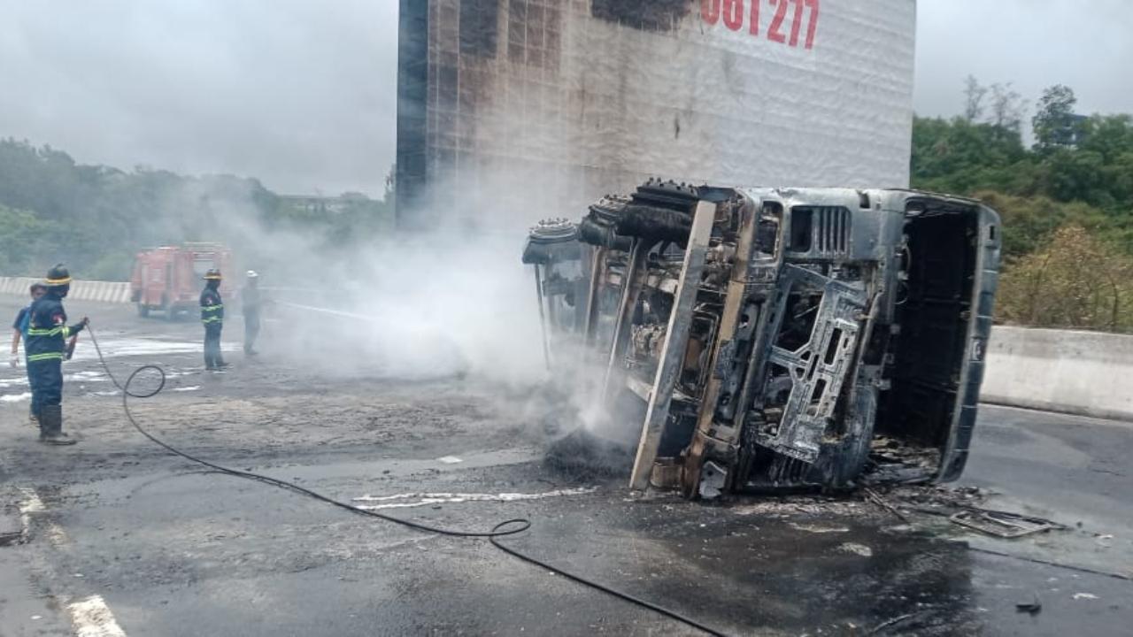 IN PHOTOS: Four killed in major accident on Mumbai-Pune Expressway