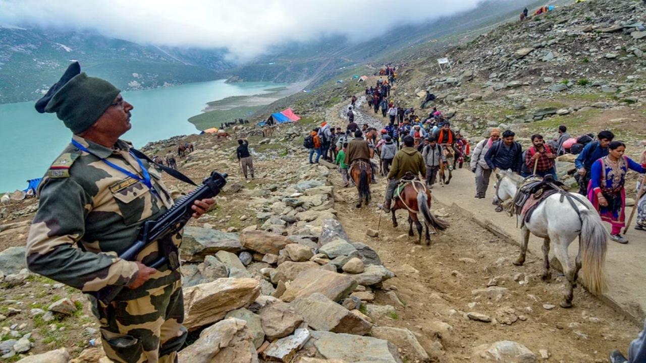 Jammu and Kashmir: Security conference focuses on increased synergy for upcoming Amarnath Yatra Jammu and Kashmir: Security conference focuses on increased synergy for upcoming Amarnath Yatra
